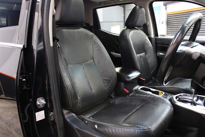 2015 Nissan Navara - Thumbnail