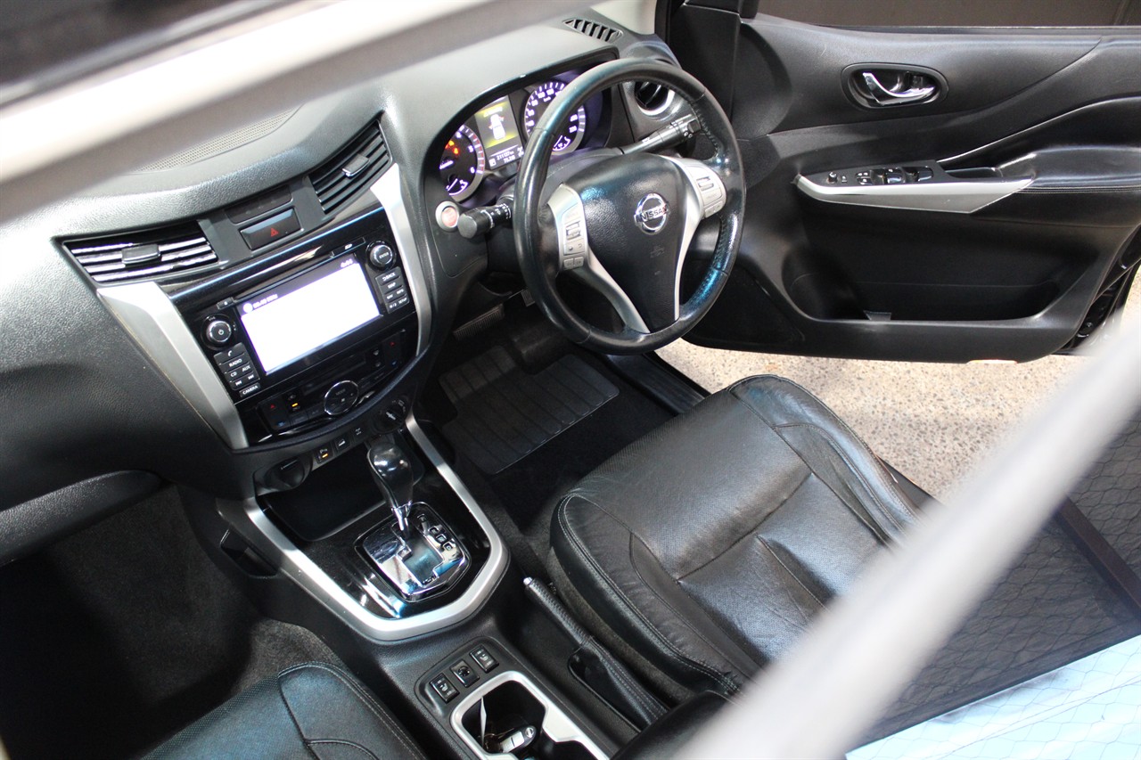 2015 Nissan Navara