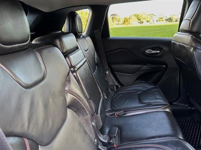 2015 Jeep Cherokee - Thumbnail