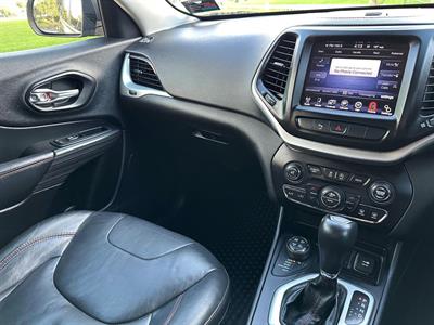 2015 Jeep Cherokee - Thumbnail