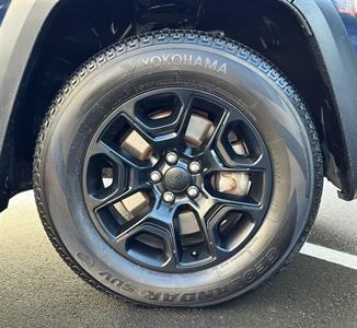 2015 Jeep Cherokee - Thumbnail