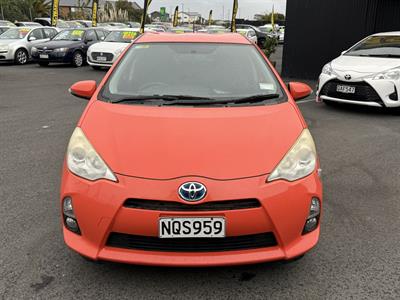 2013 Toyota Aqua - Thumbnail