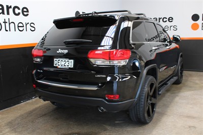 2018 Jeep Grand Cherokee - Thumbnail