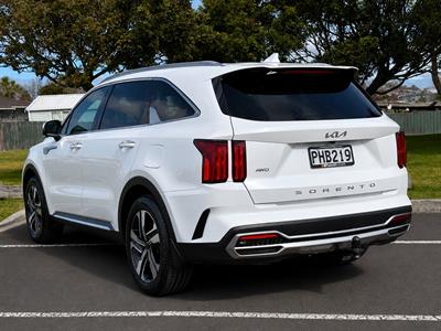 2022 Kia Sorento - Thumbnail