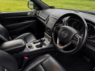 2021 Jeep GRAND CHEROKEE - Thumbnail