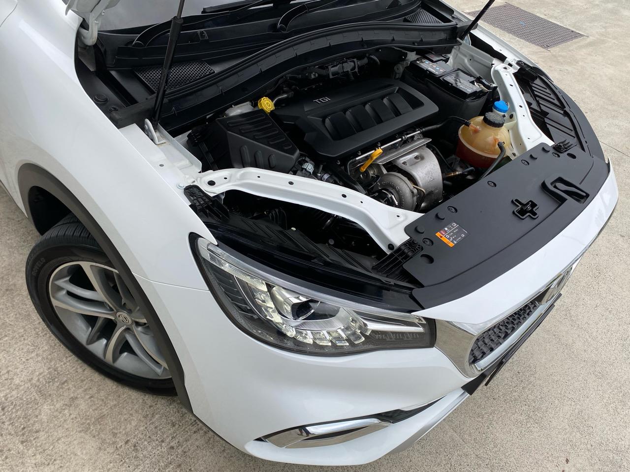 2022 MG HS