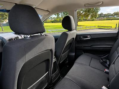 2014 Ssangyong Actyon - Thumbnail