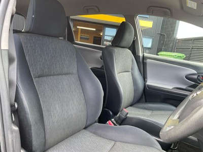 2009 Toyota Wish - Thumbnail