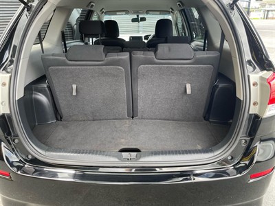 2009 Toyota Wish - Thumbnail