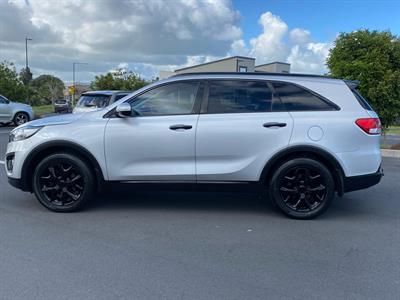 2016 Kia Sorento - Thumbnail