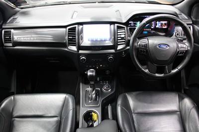 2019 Ford Everest - Thumbnail