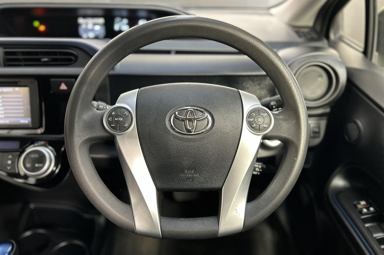 2016 Toyota Prius C