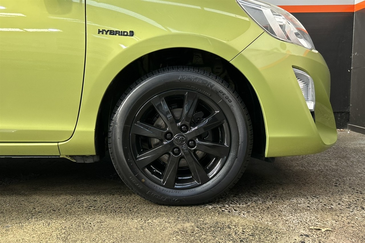 2016 Toyota Prius C
