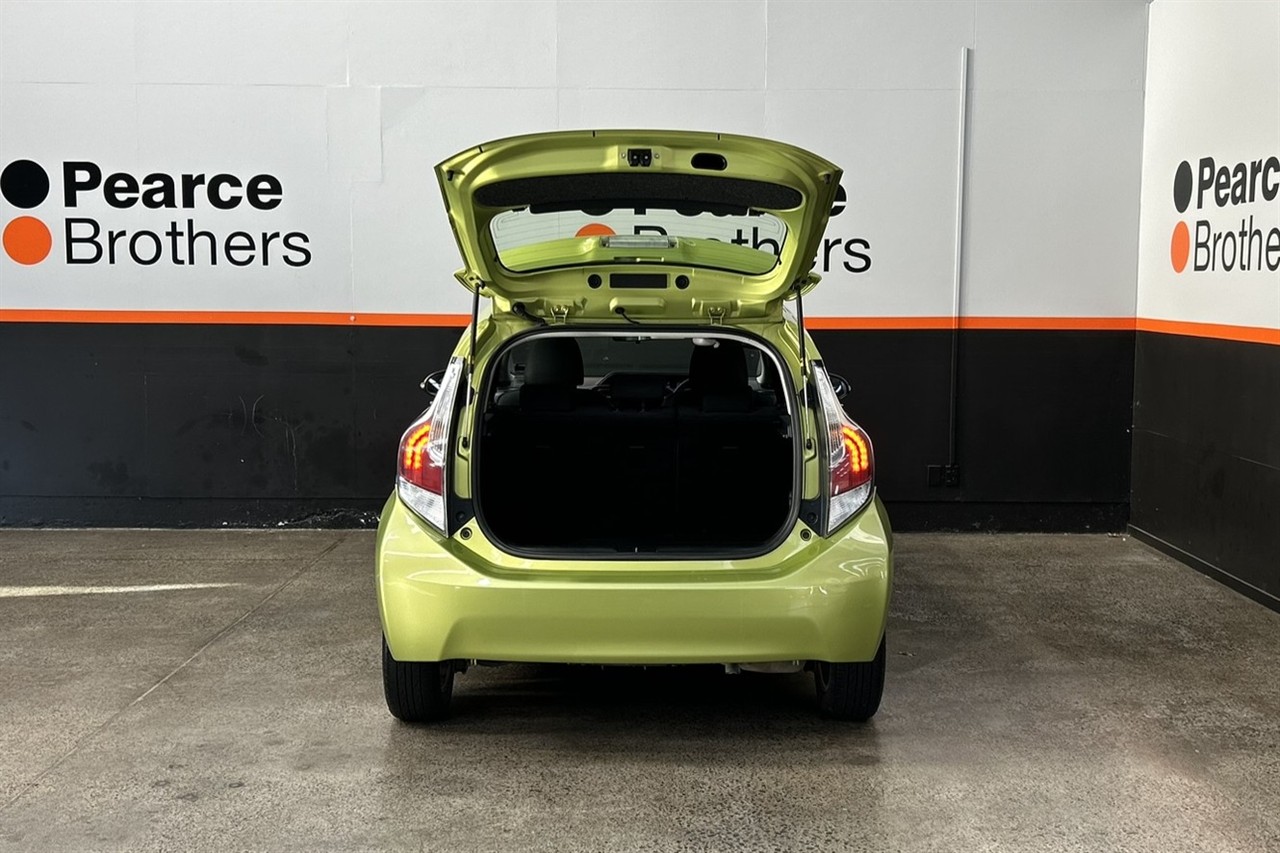 2016 Toyota Prius C
