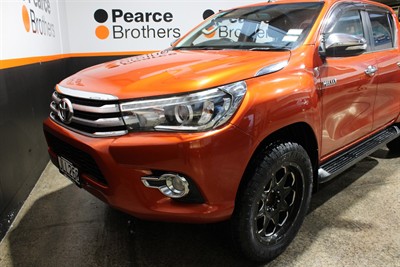 2015 Toyota Hilux - Thumbnail