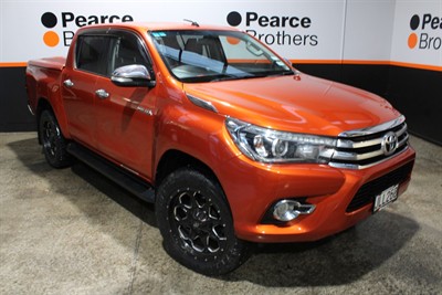 2015 Toyota Hilux - Thumbnail