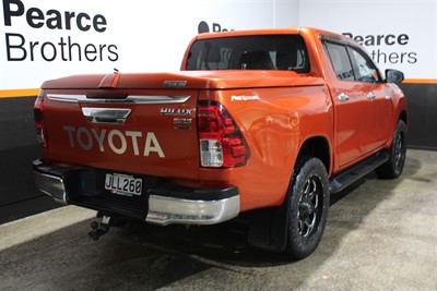 2015 Toyota Hilux - Thumbnail