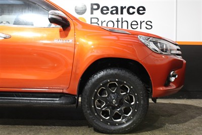 2015 Toyota Hilux - Thumbnail