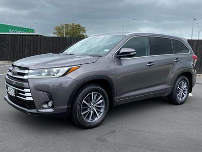 2018 Toyota Highlander - Thumbnail