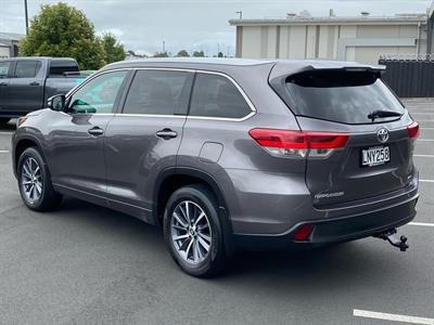 2018 Toyota Highlander - Thumbnail