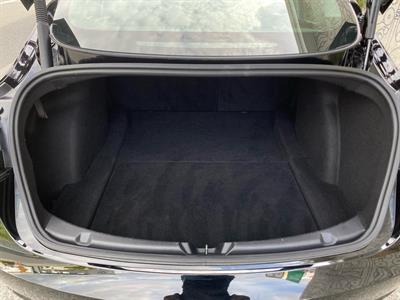 2021 Tesla Model 3 - Thumbnail