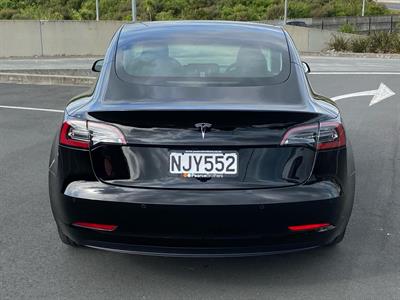 2021 Tesla Model 3 - Thumbnail