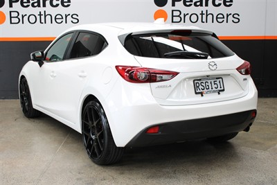 2014 Mazda Axela - Thumbnail