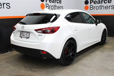 2014 Mazda Axela - Thumbnail