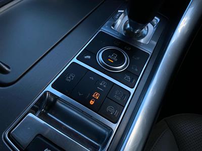 2013 Land Rover RANGE ROVER SPORT - Thumbnail