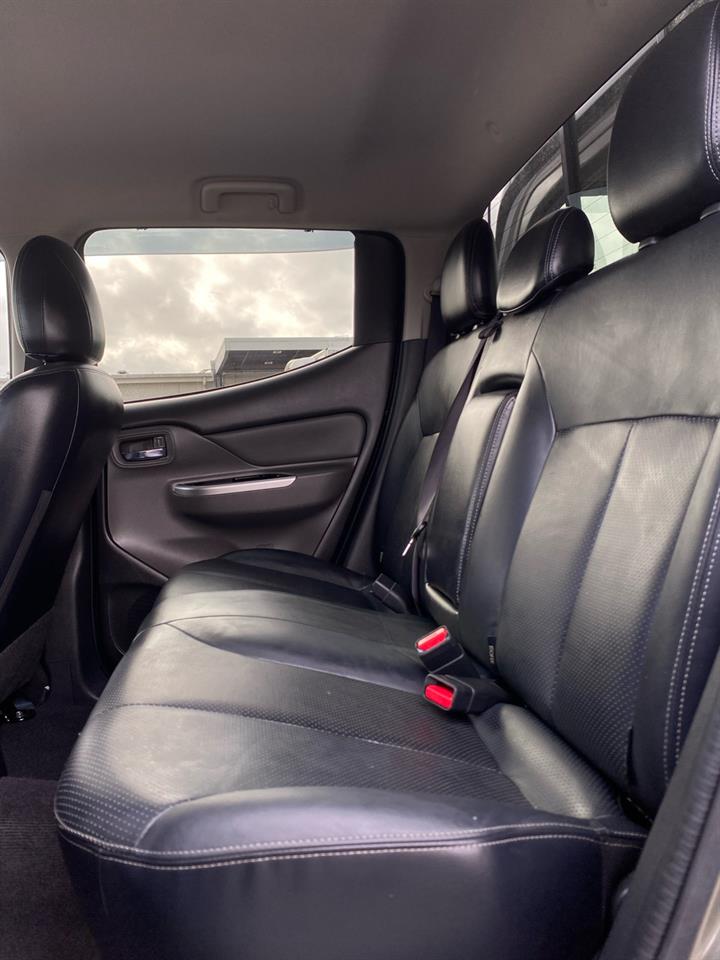 2017 Mitsubishi Triton