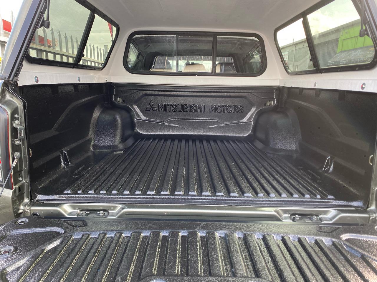 2017 Mitsubishi Triton