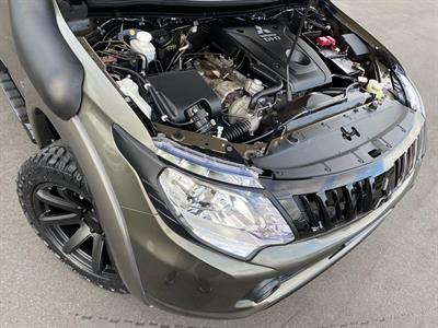 2017 Mitsubishi Triton - Thumbnail