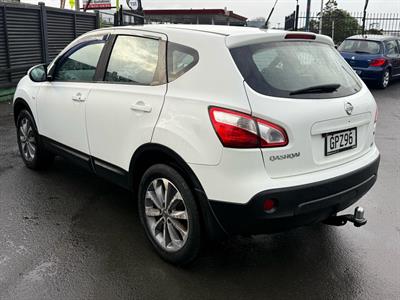 2012 Nissan Qashqai - Thumbnail