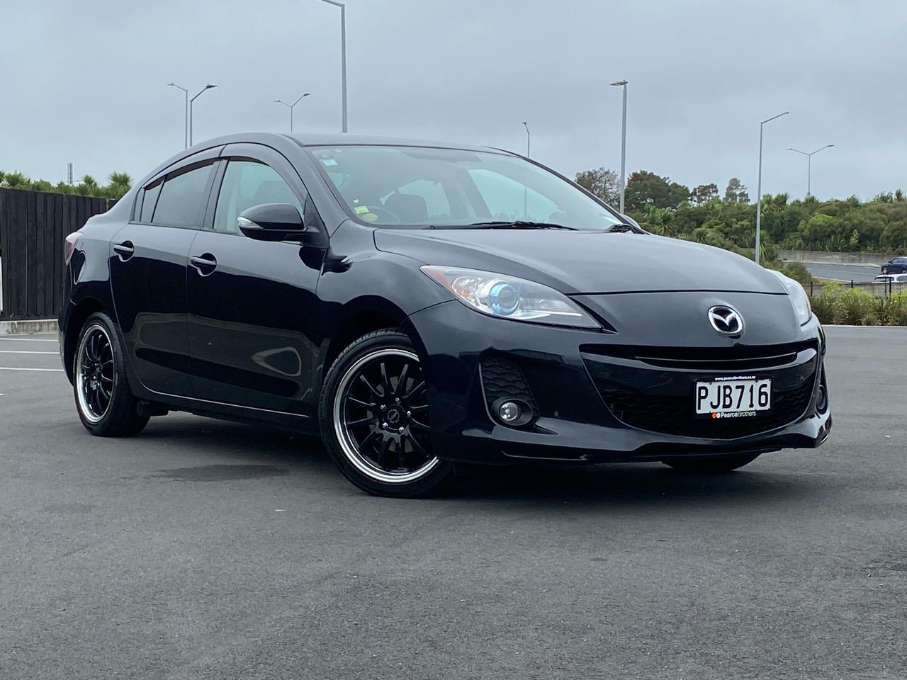 2012 Mazda Axela