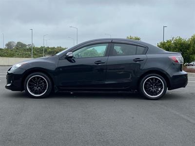 2012 Mazda Axela - Thumbnail