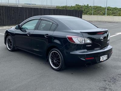 2012 Mazda Axela - Thumbnail