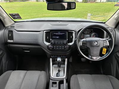 2017 Holden Colorado - Thumbnail