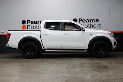 2016 Nissan Navara - Thumbnail