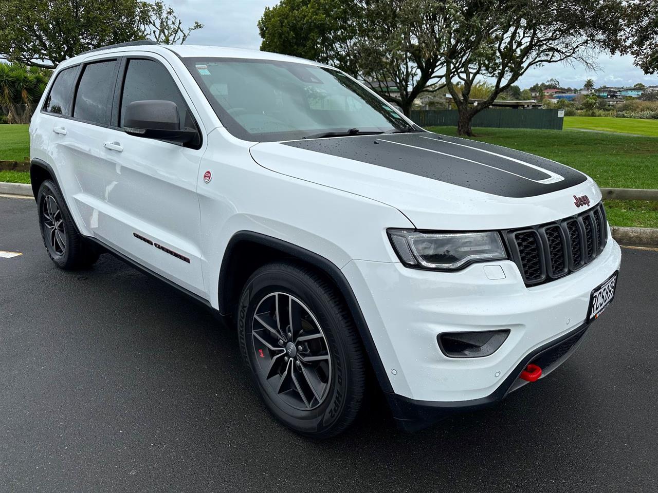 2018 Jeep GRAND CHEROKEE