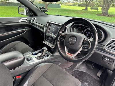 2018 Jeep GRAND CHEROKEE - Thumbnail