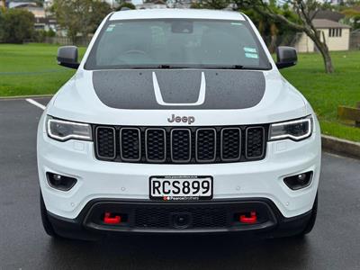 2018 Jeep GRAND CHEROKEE - Thumbnail