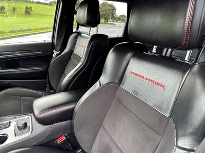 2018 Jeep GRAND CHEROKEE - Thumbnail