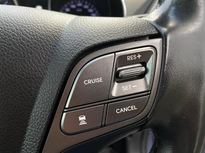 2018 Hyundai SANTA FE - Thumbnail