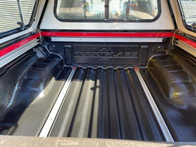 2008 Nissan Navara - Thumbnail