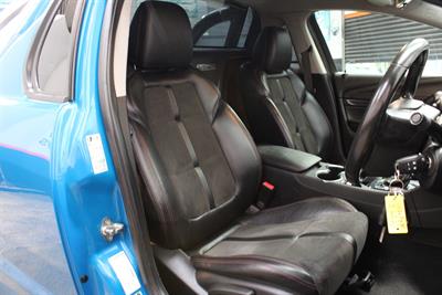 2014 Holden Commodore - Thumbnail