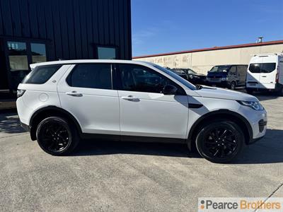 2017 Land Rover Discovery Sport - Thumbnail