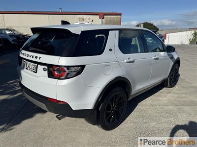2017 Land Rover Discovery Sport - Thumbnail