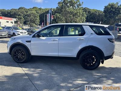 2017 Land Rover Discovery Sport - Thumbnail