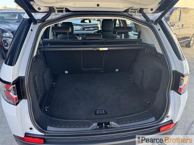 2017 Land Rover Discovery Sport - Thumbnail