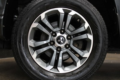 2019 Mitsubishi Triton - Thumbnail